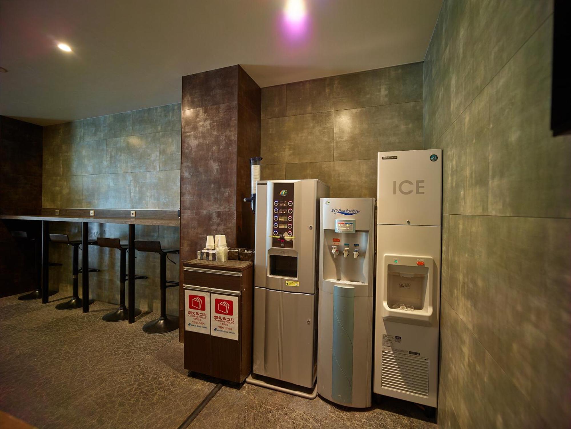 Hotel Sunplaza 2 Annex Osaka Dış mekan fotoğraf