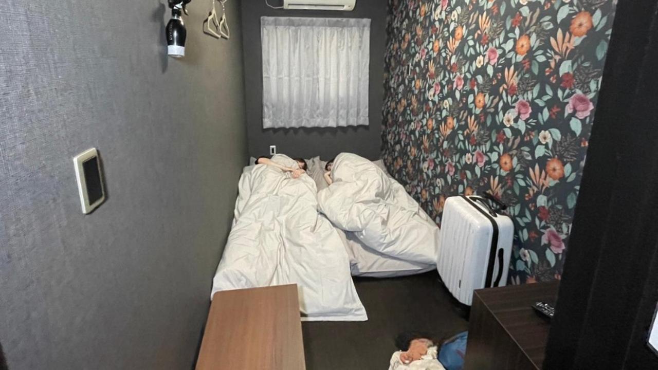 Hotel Sunplaza 2 Annex Osaka Dış mekan fotoğraf